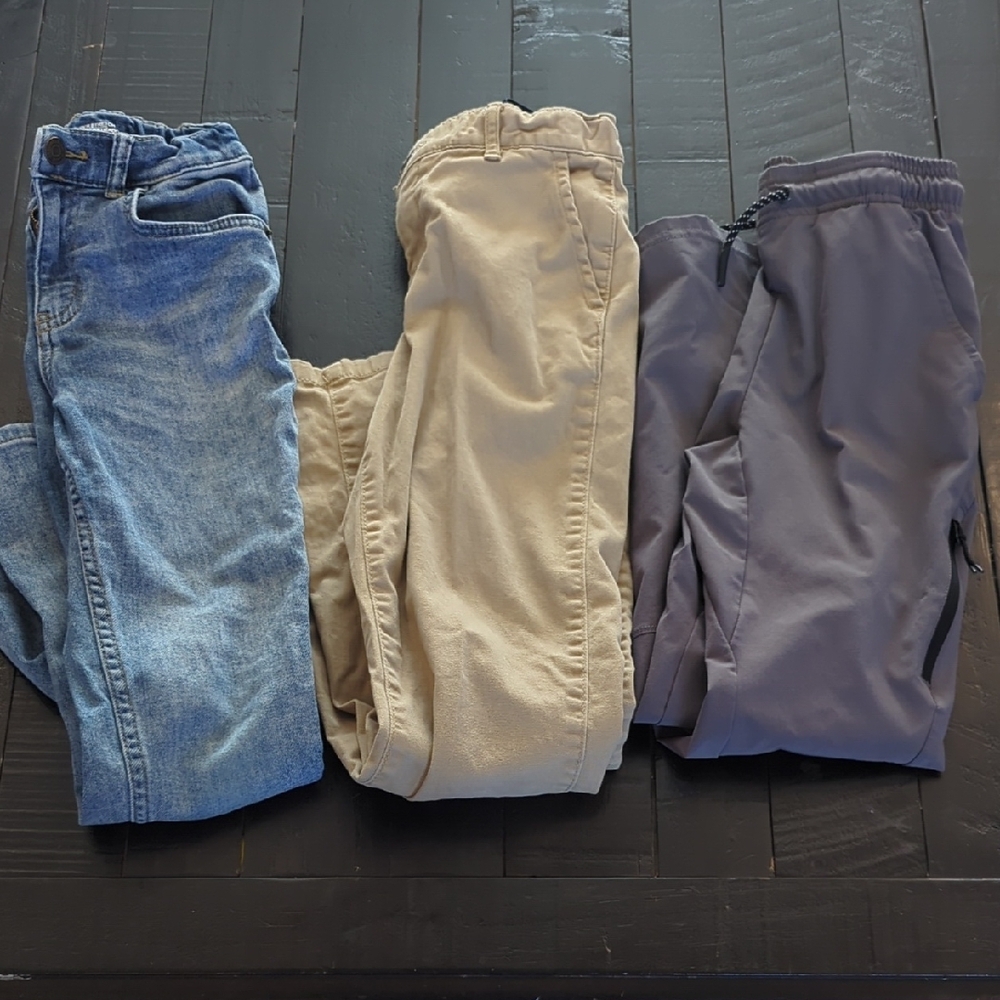 Casual Denim, Khaki, and Gray Pants Trio